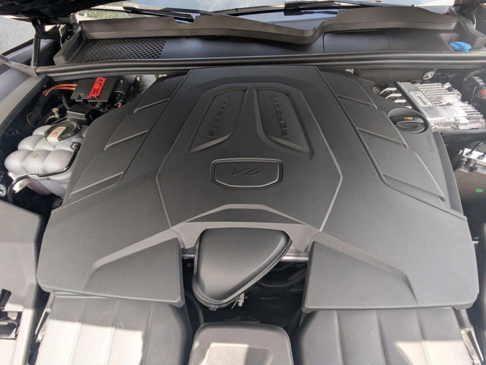 2024 Porsche Cayenne AWD