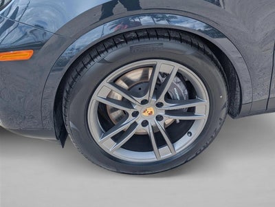 2024 Porsche Cayenne AWD