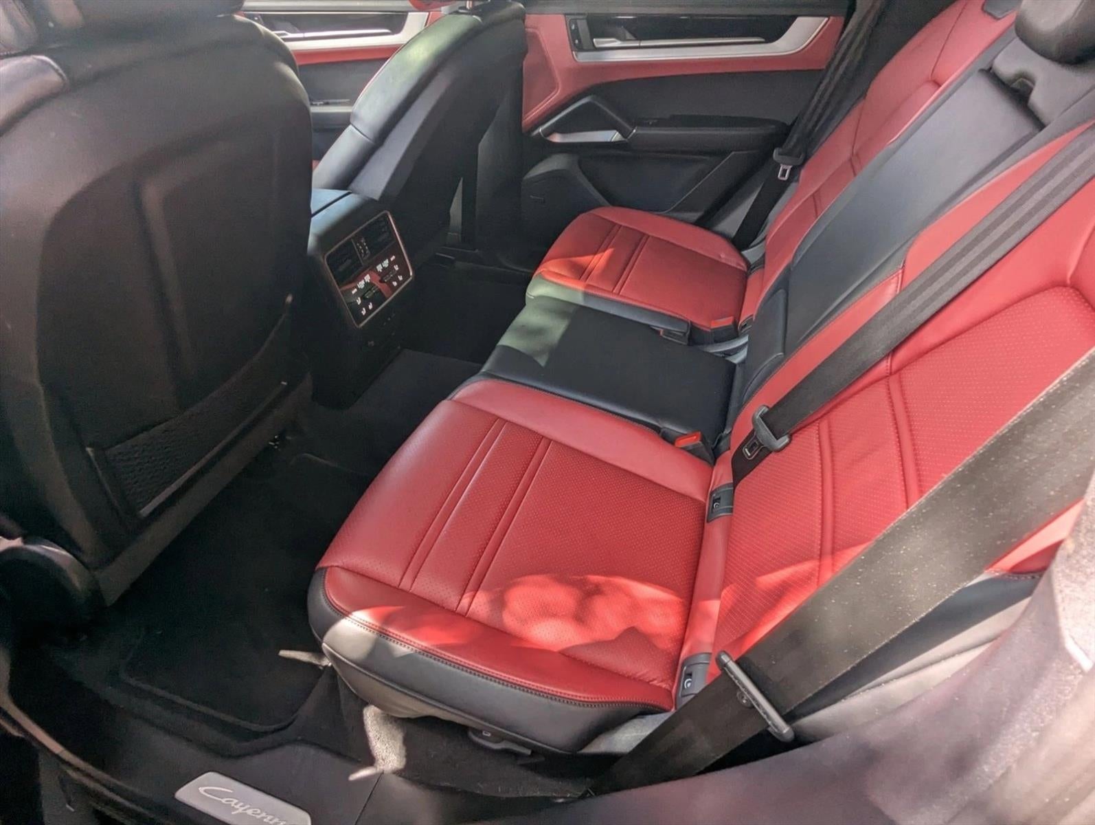 2024 Porsche Cayenne S AWD