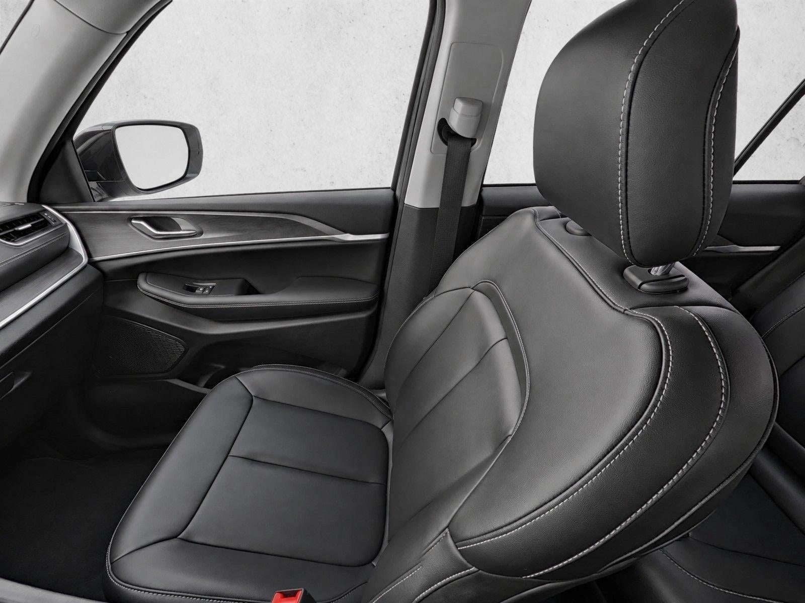 2023 Jeep Grand Cherokee Limited 4x2