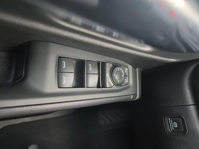 2025 Chevrolet Silverado 1500 Crew Cab Short Box 2-Wheel Drive Custom
