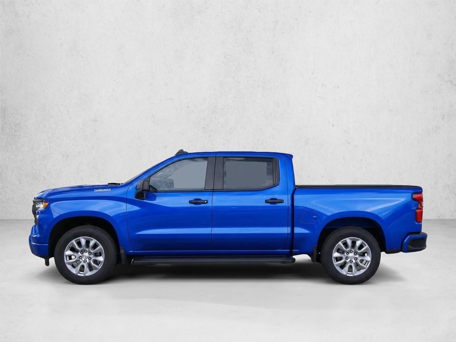 2025 Chevrolet Silverado 1500 Crew Cab Short Box 2-Wheel Drive Custom