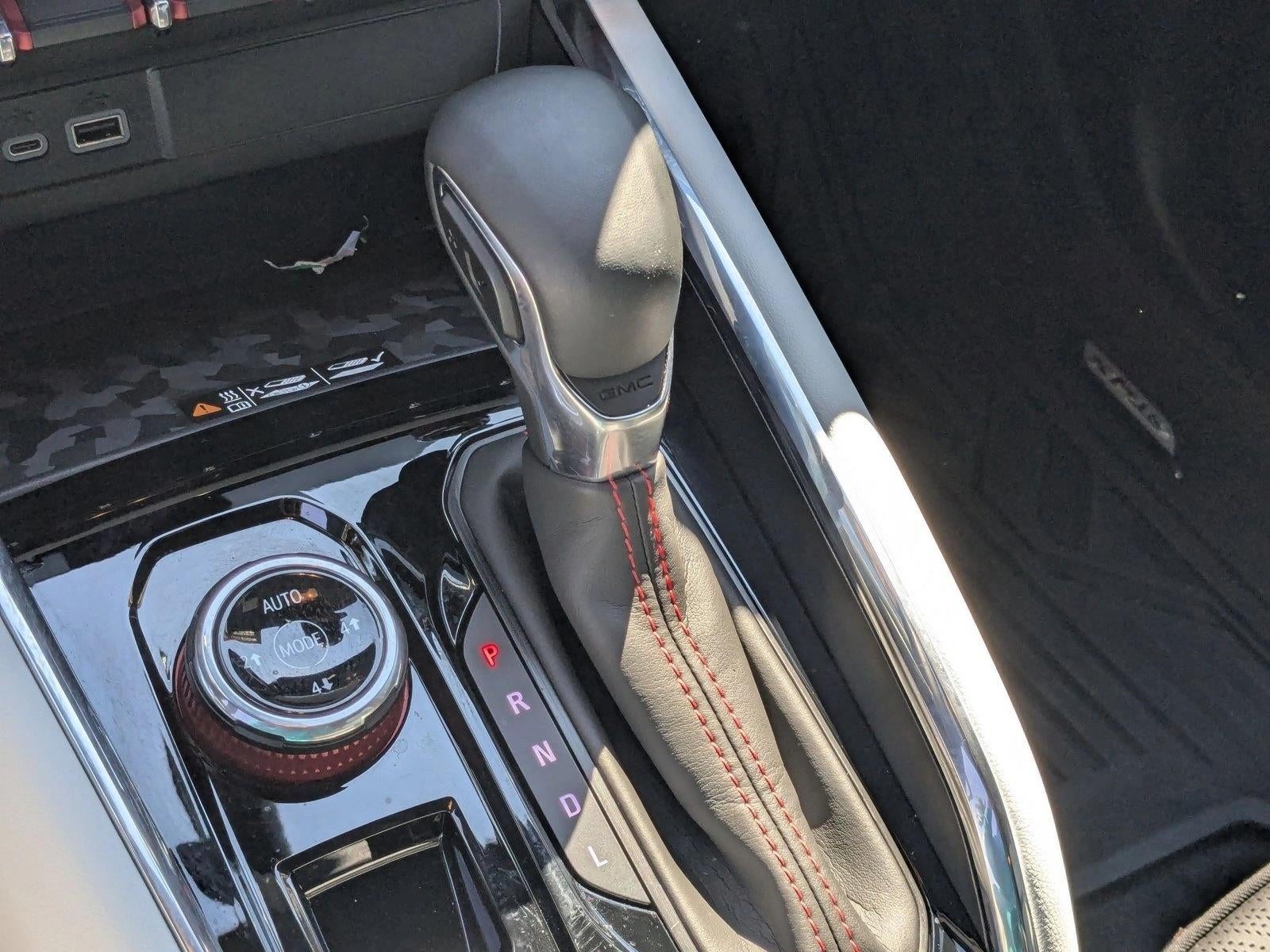 2023 GMC Canyon Crew Cab Short Box 4-Wheel Drive AT4X