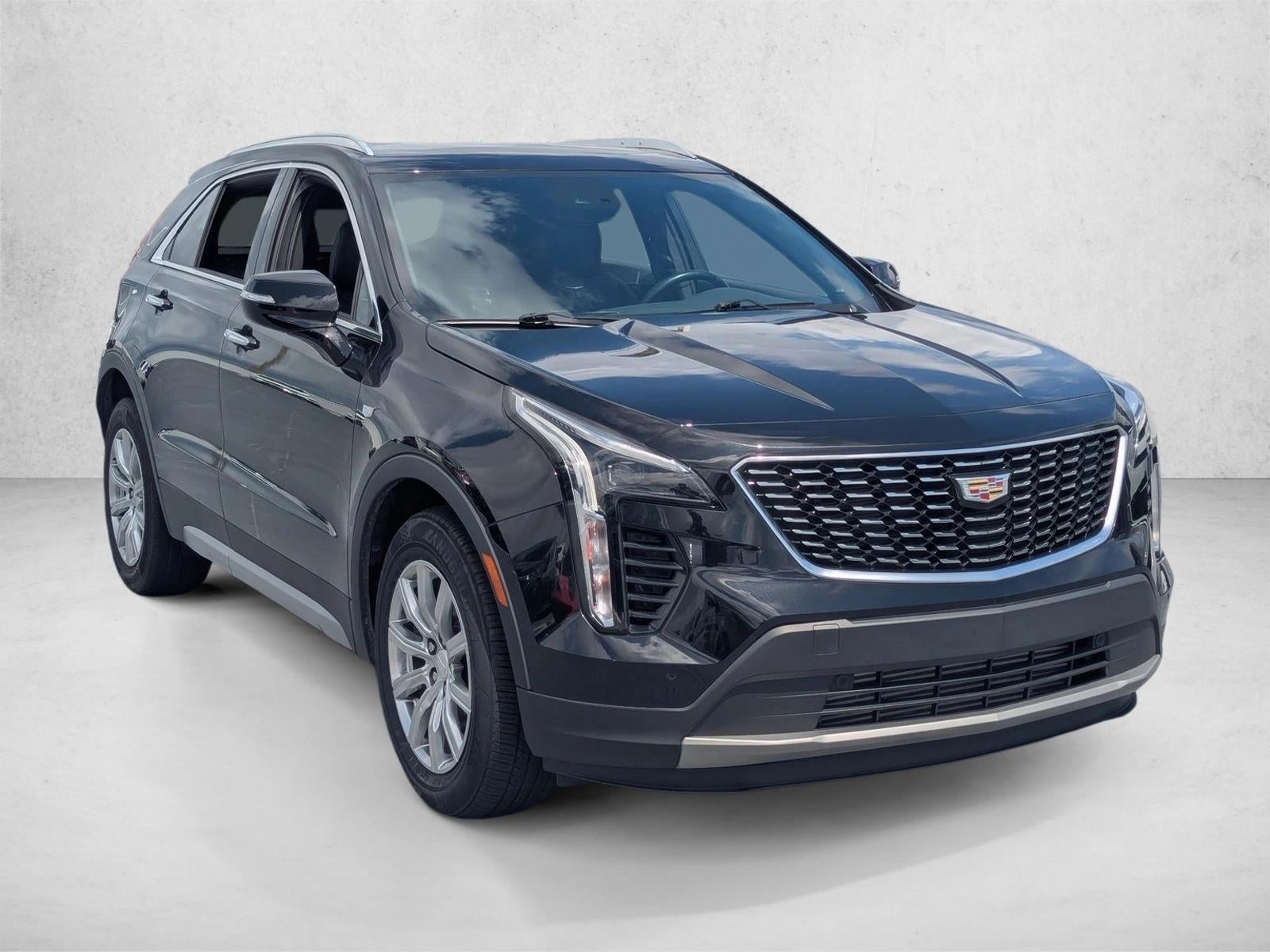 2023 Cadillac XT4 FWD 4dr Premium Luxury