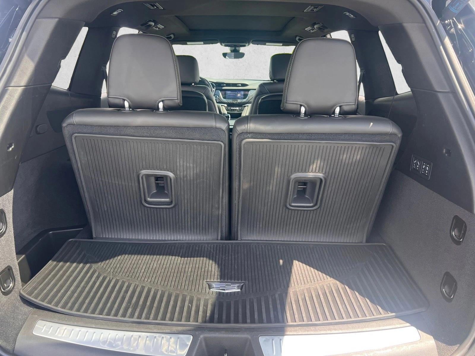 2025 Cadillac XT6 FWD 4dr Premium Luxury