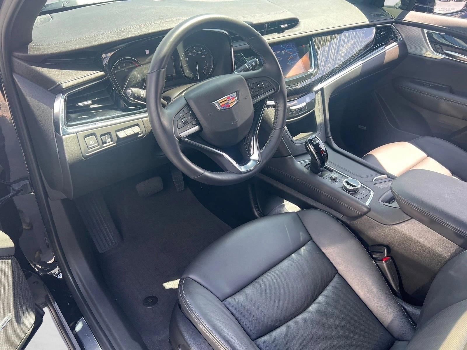 2025 Cadillac XT6 FWD 4dr Premium Luxury