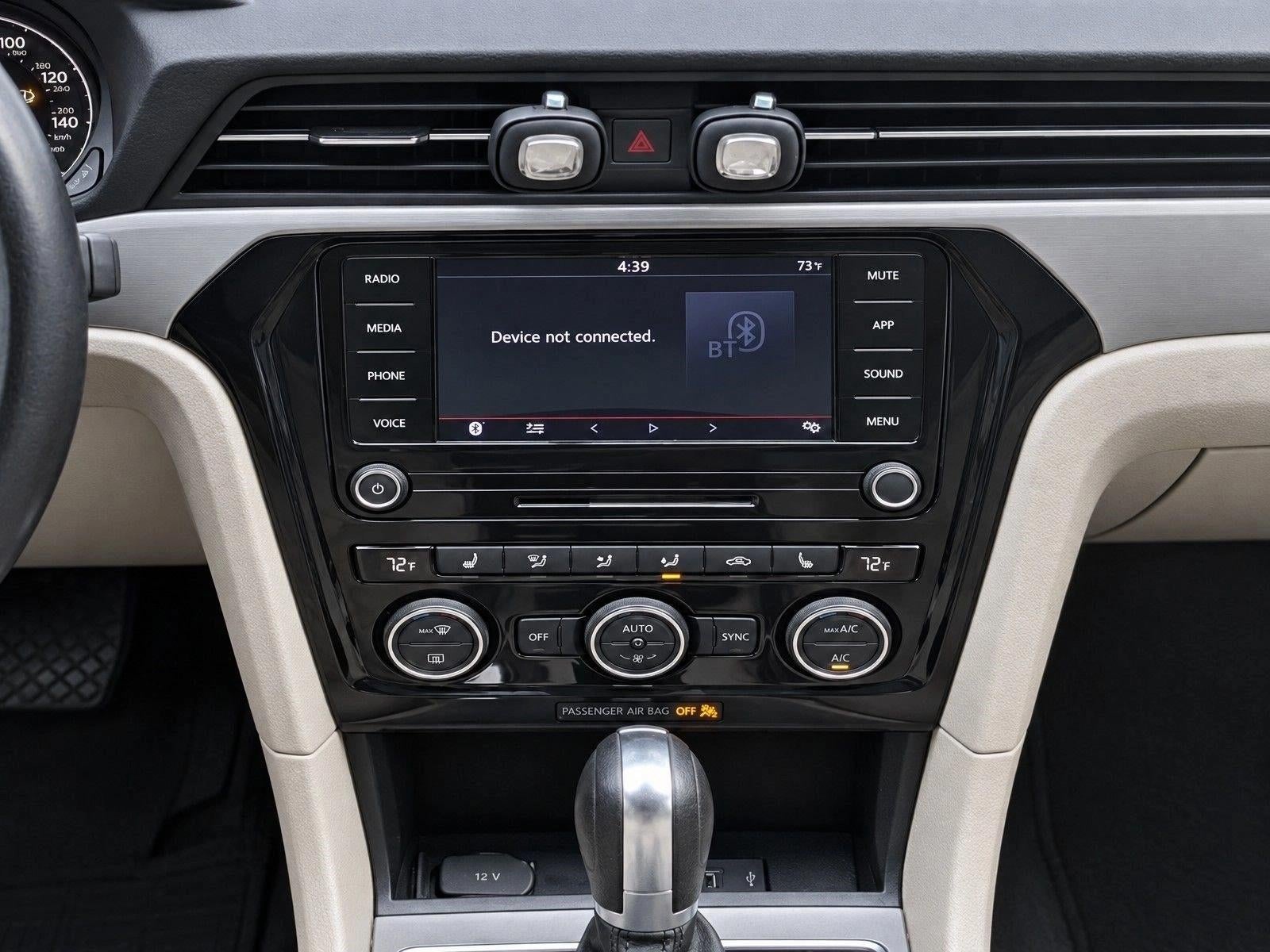 2020 Volkswagen Passat 2.0T SE Auto