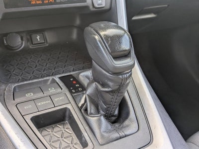 2020 Toyota RAV4 XLE FWD (GS)