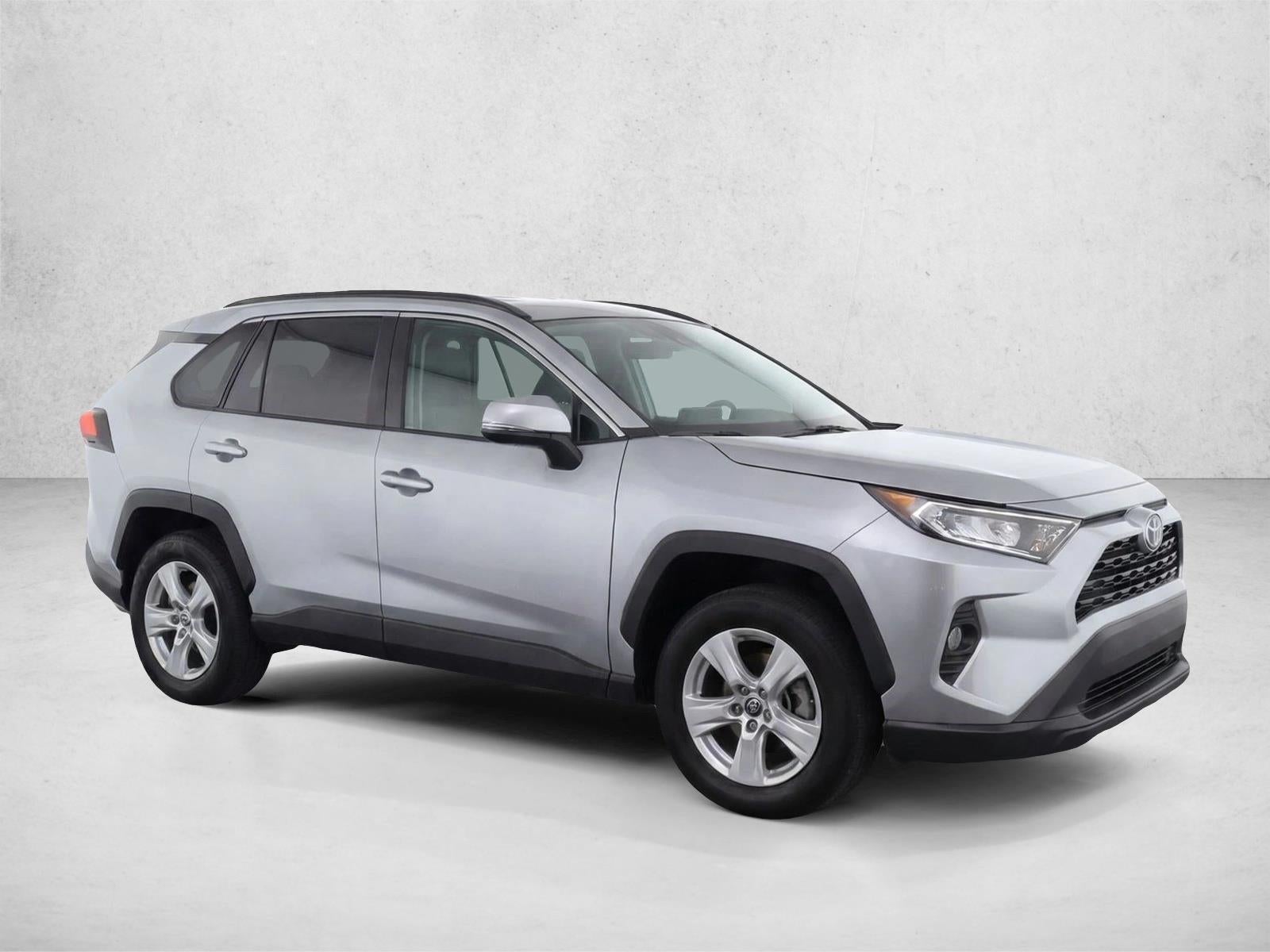 2020 Toyota RAV4 XLE FWD (GS)