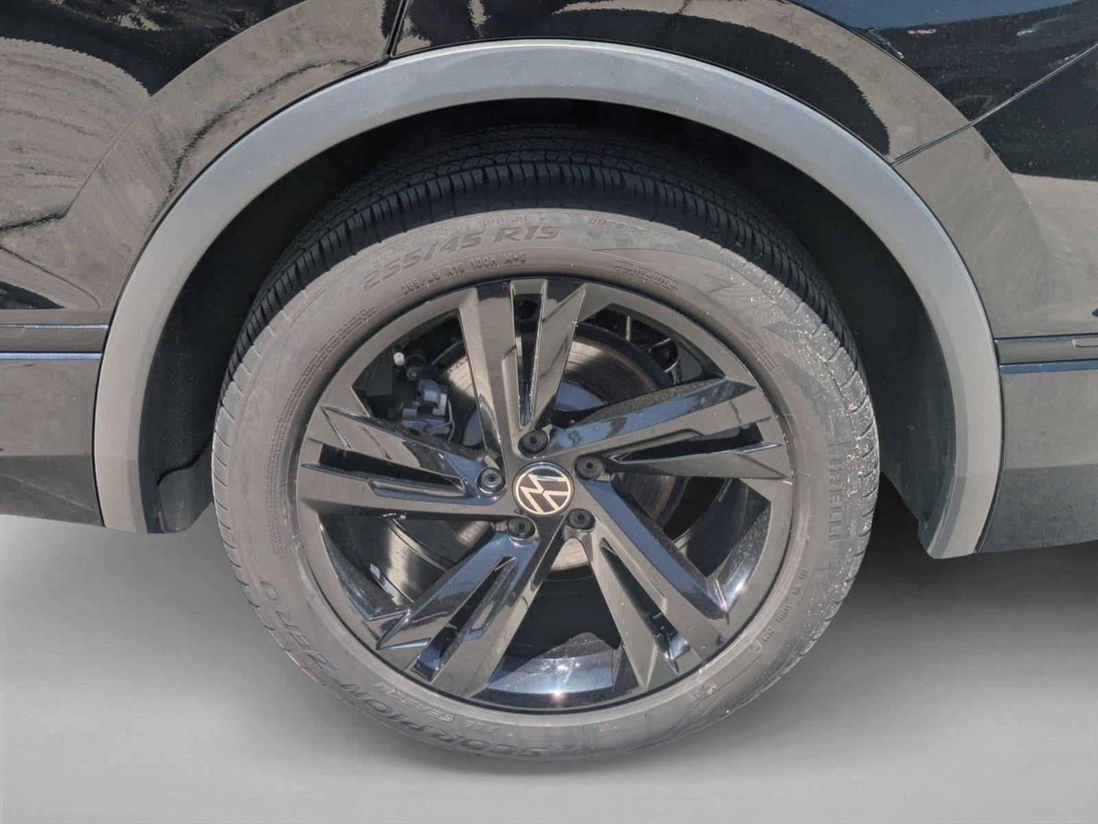 2024 Volkswagen Tiguan 2.0T SE R-Line Black FWD