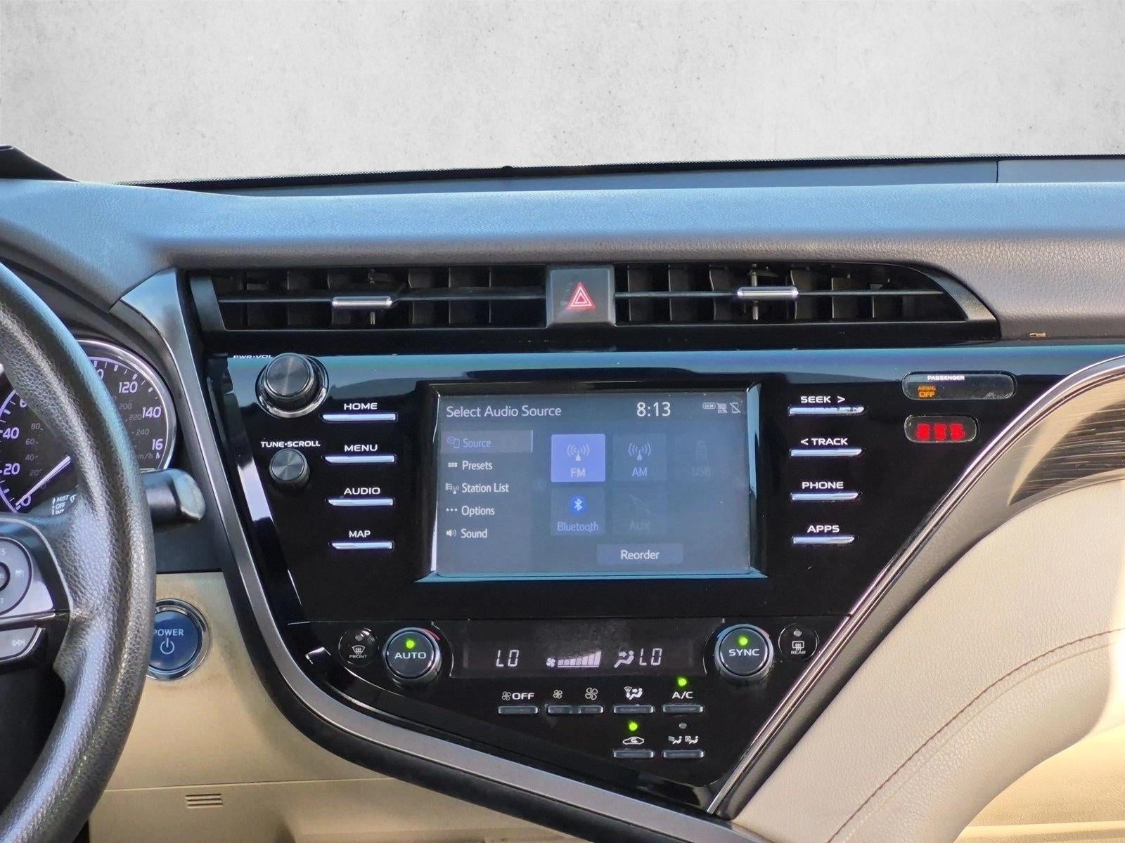 2019 Toyota Camry Hybrid LE CVT (Natl)