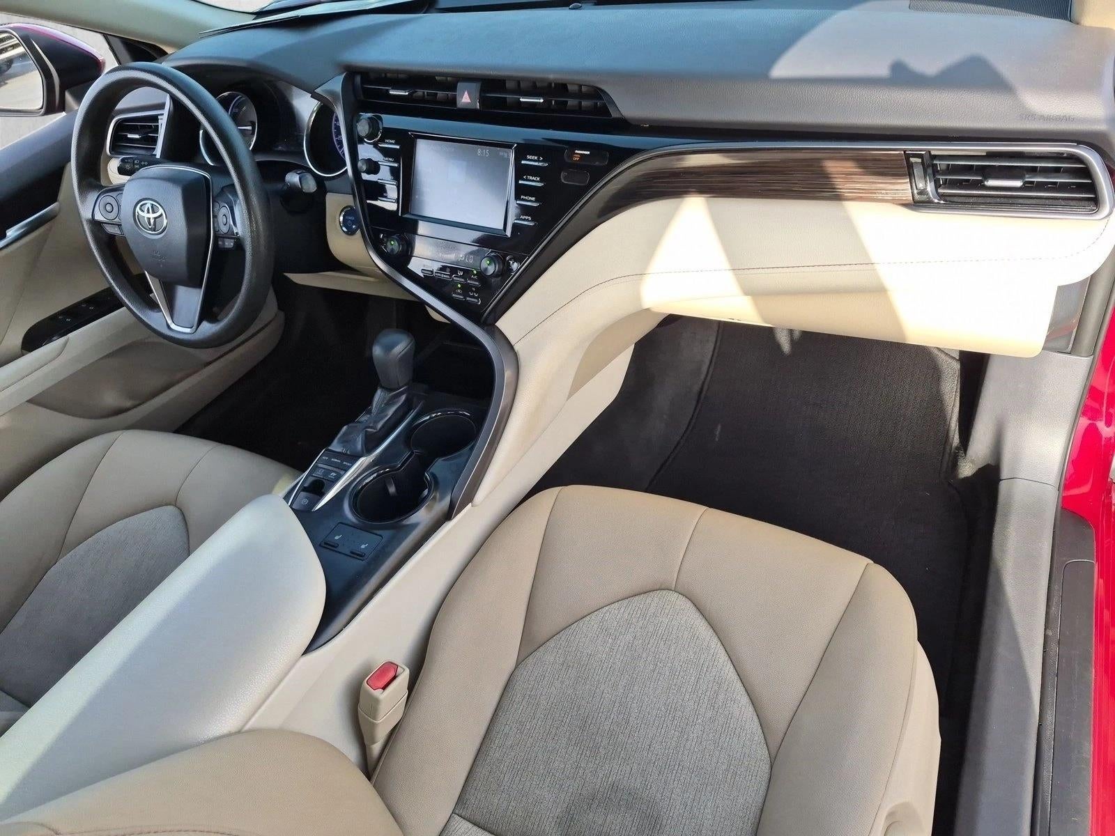 2019 Toyota Camry Hybrid LE CVT (Natl)