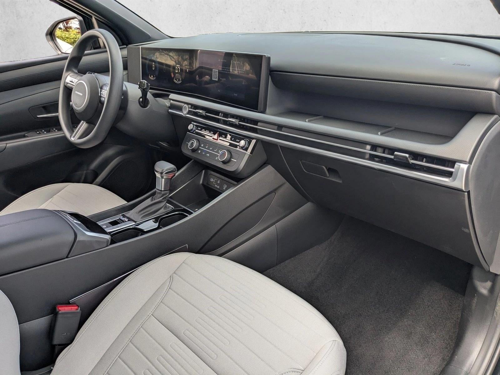 2025 Hyundai SANTA CRUZ SE FWD