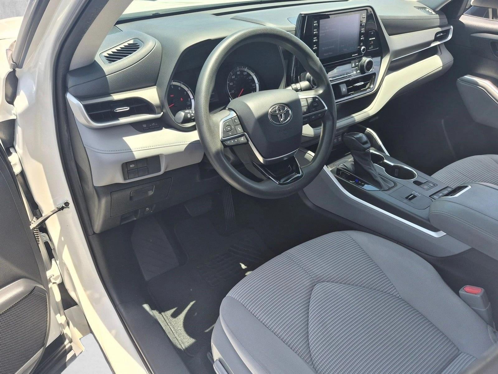 2021 Toyota Highlander L FWD (Natl)
