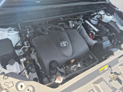 2021 Toyota Highlander L FWD (Natl)