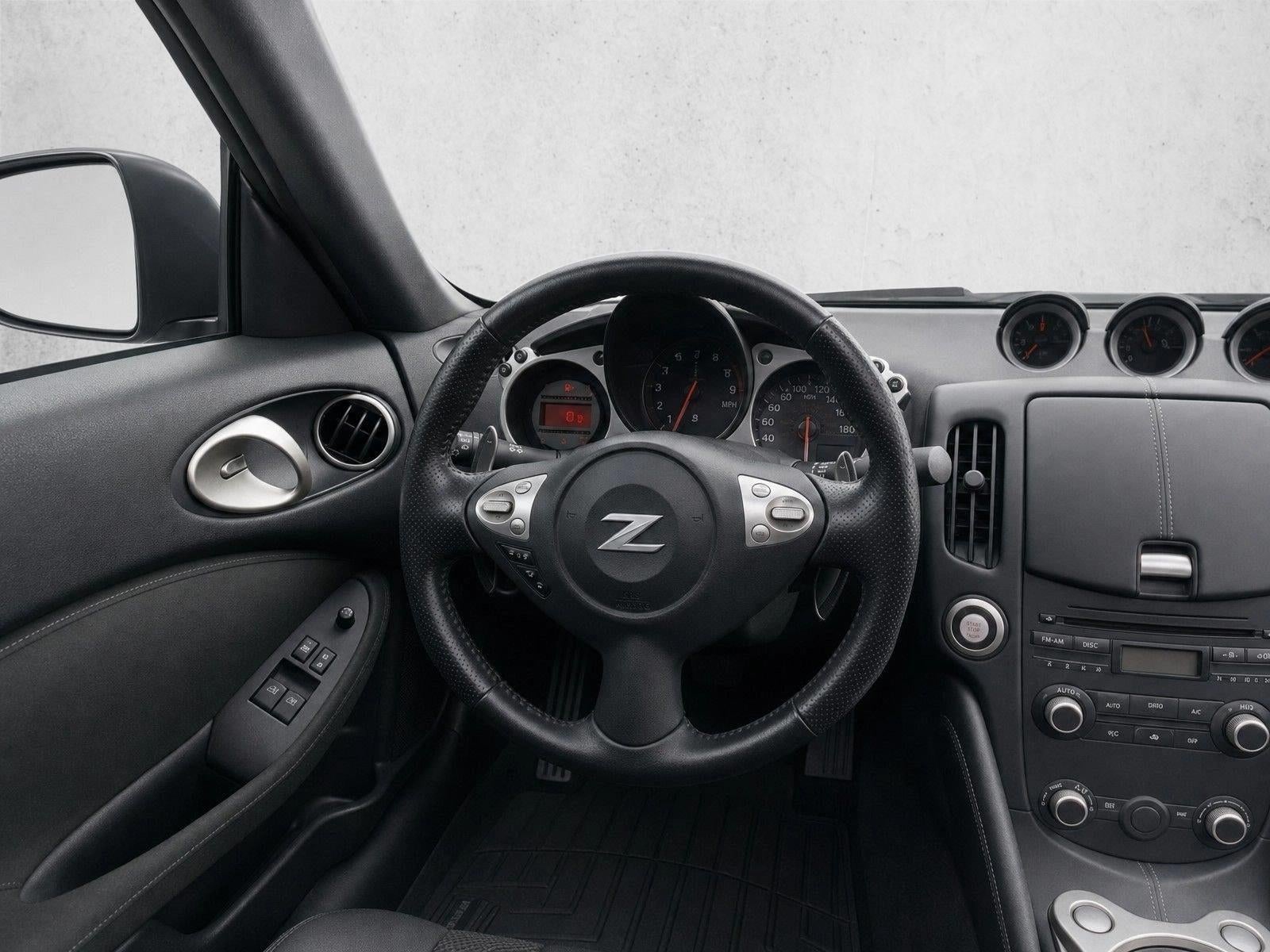 2014 Nissan 370Z 2dr Roadster Auto Touring