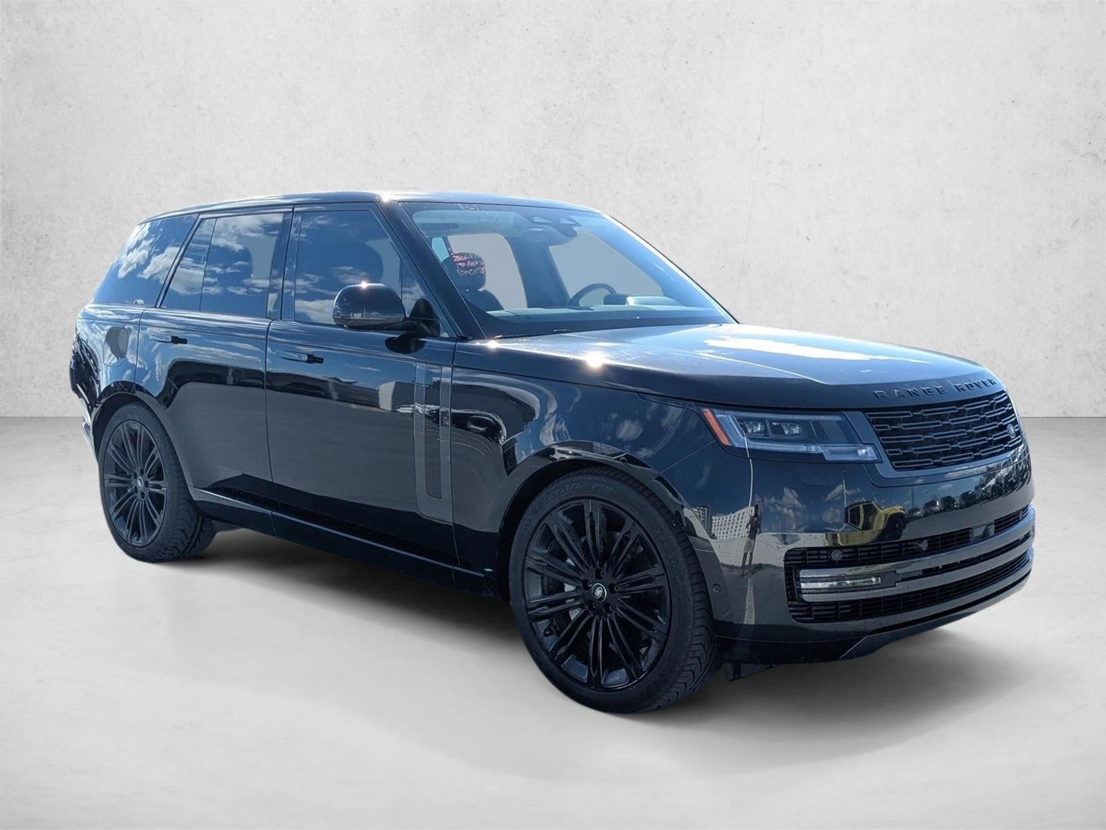 2024 Land Rover Range Rover P400 SE SWB