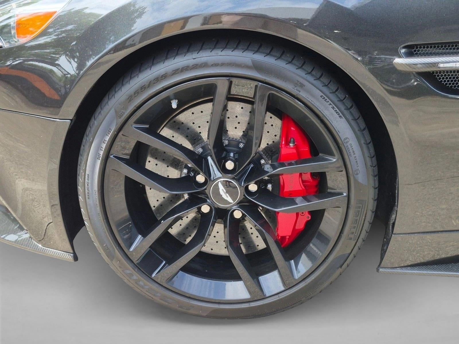 2015 Aston Martin Vanquish 2dr Cpe