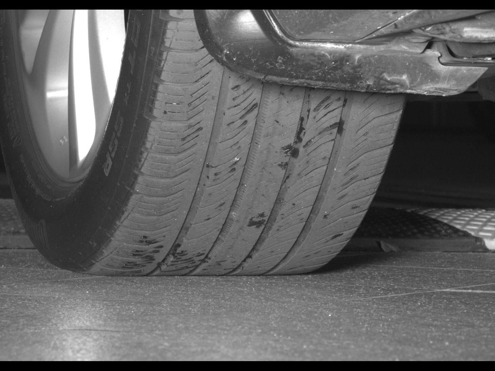 2017 INFINITI QX30 Premium FWD