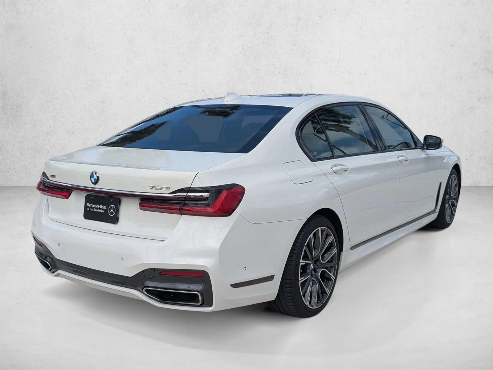2022 BMW 750i xDrive Sedan