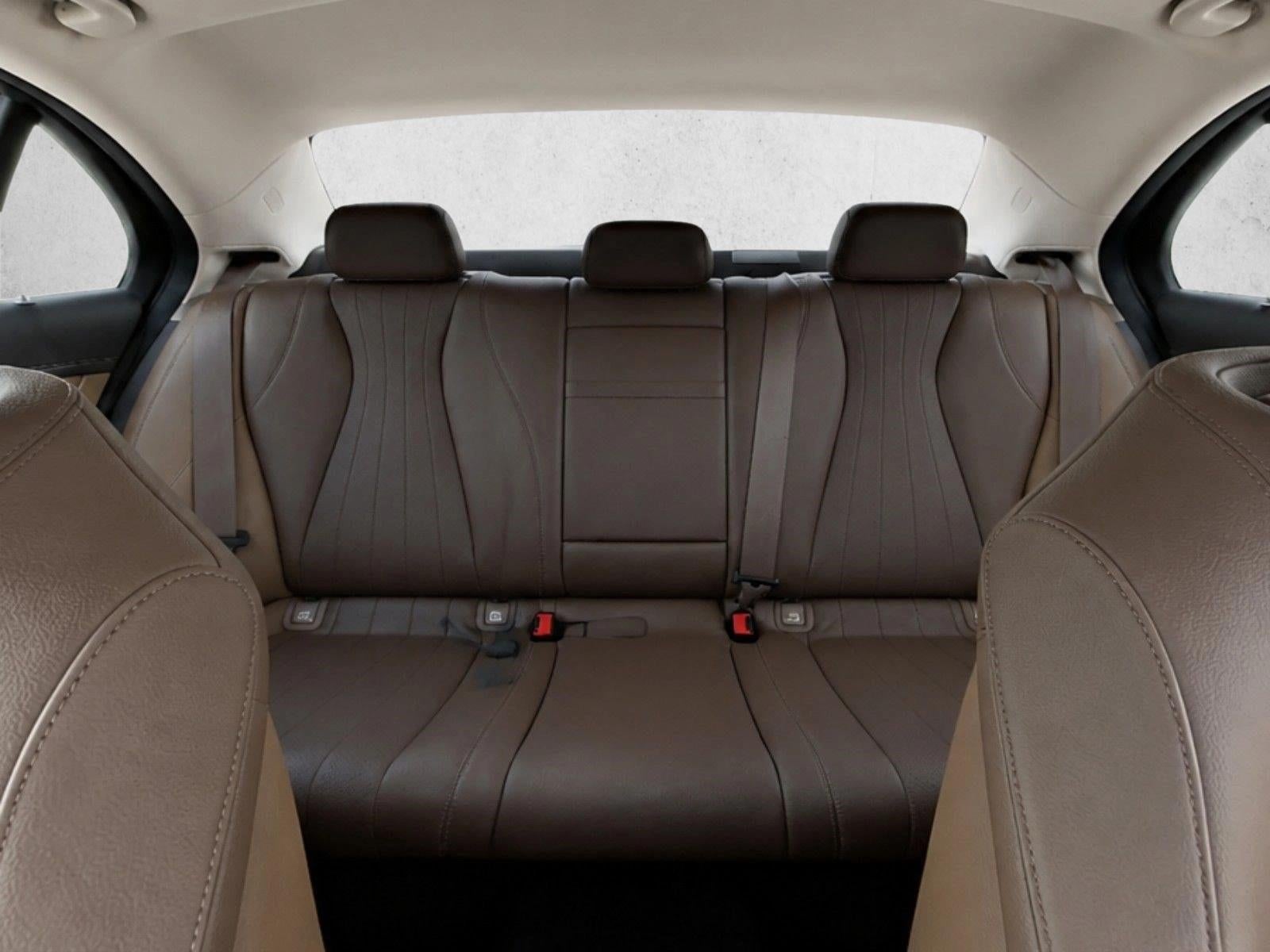 2017 Mercedes-Benz E-Class E 300 Luxury RWD Sedan
