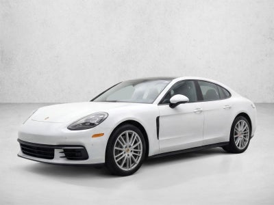 2018 Porsche Panamera 4 AWD