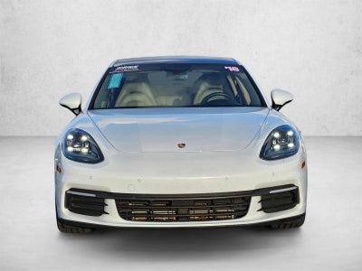2018 Porsche Panamera 4 AWD