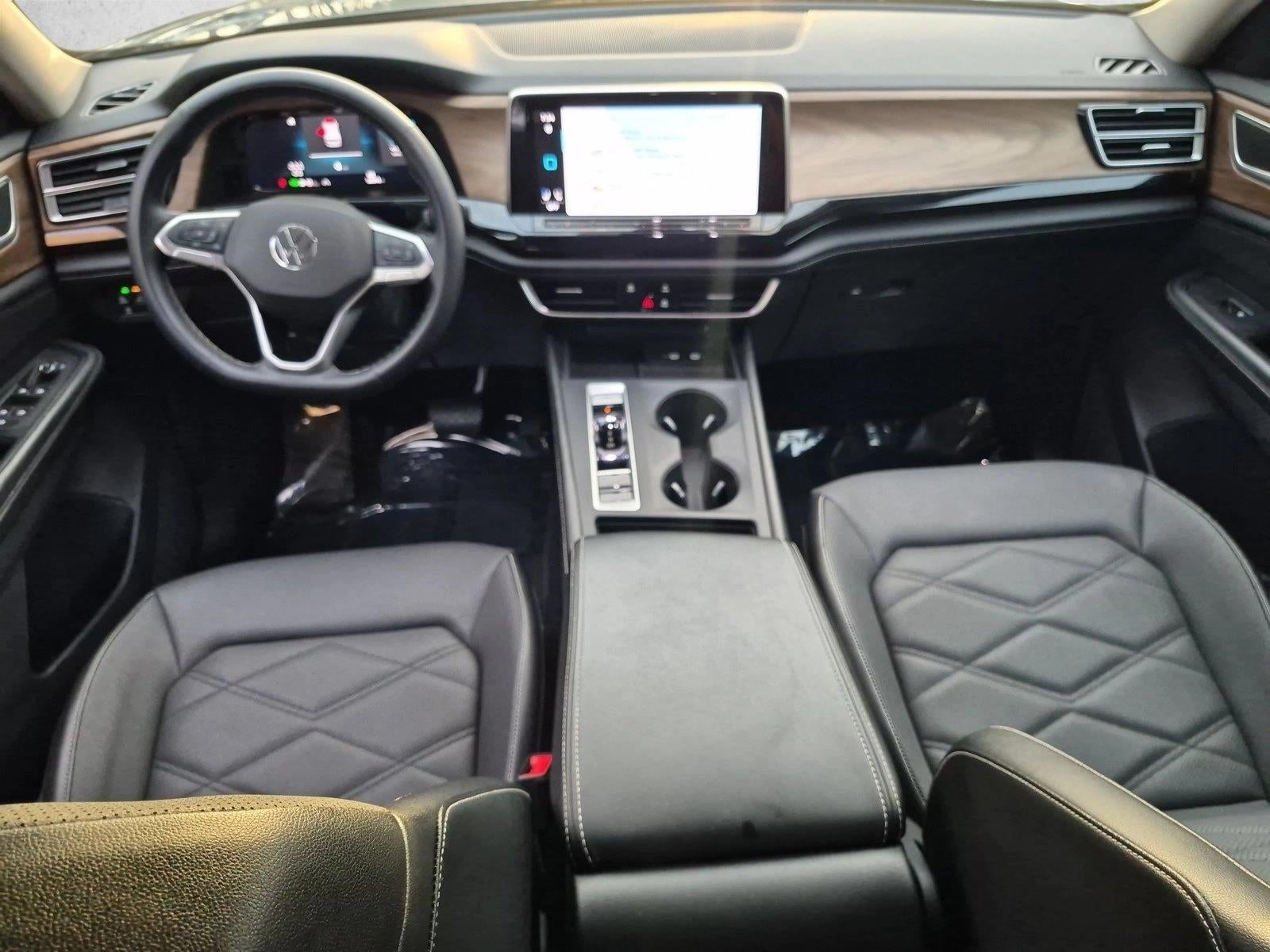 2024 Volkswagen Atlas 2.0T SE FWD