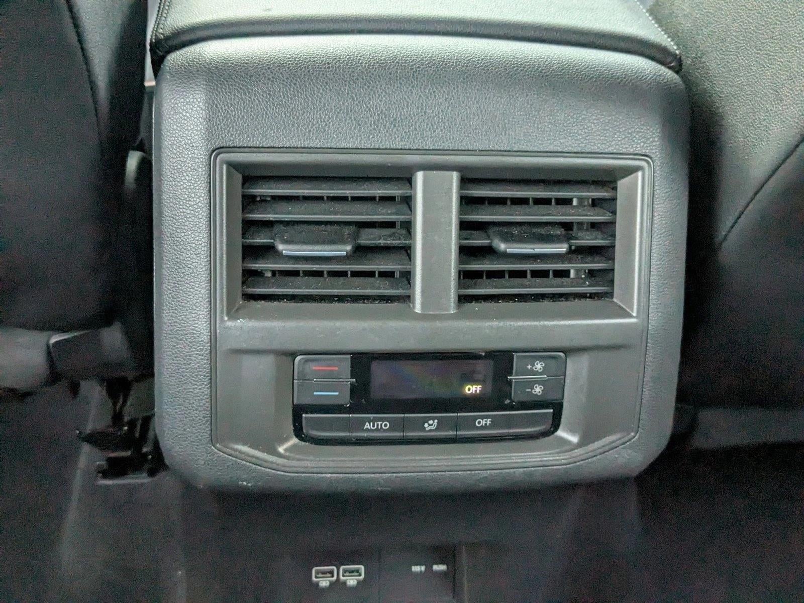 2020 Volkswagen Atlas 3.6L V6 SE w/Technology R-Line FWD