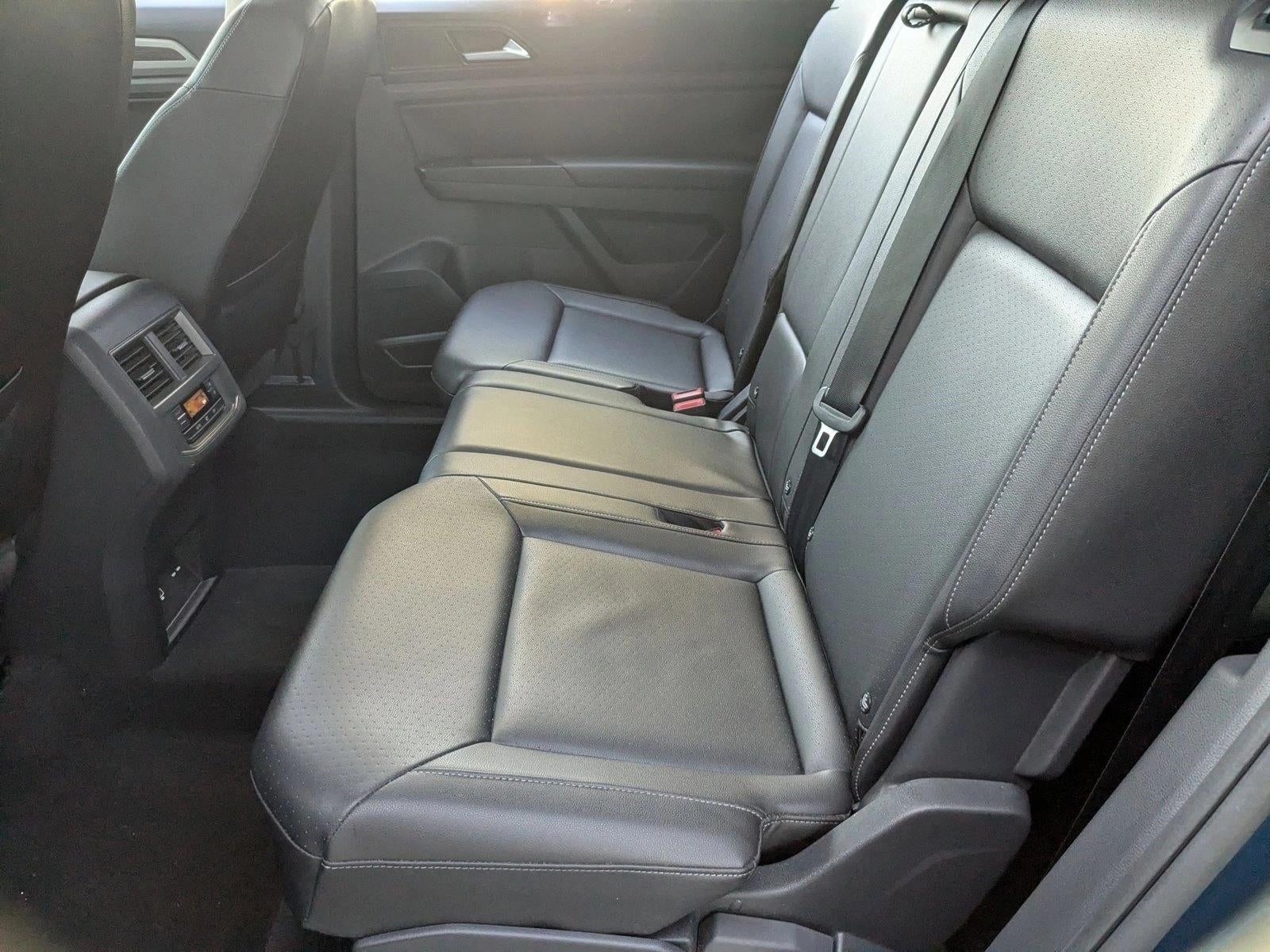 2020 Volkswagen Atlas 3.6L V6 SE w/Technology R-Line FWD