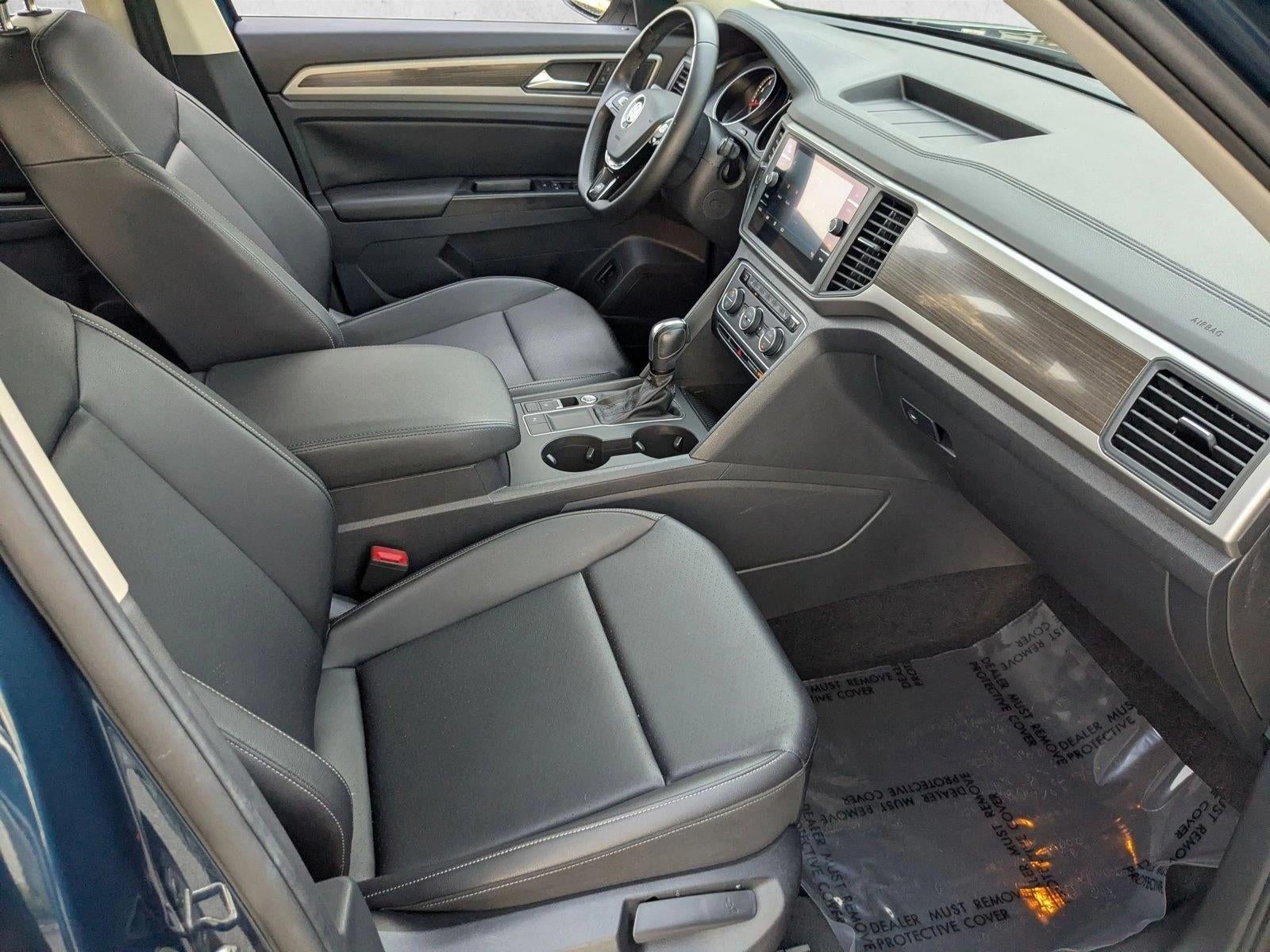 2020 Volkswagen Atlas 3.6L V6 SE w/Technology R-Line FWD