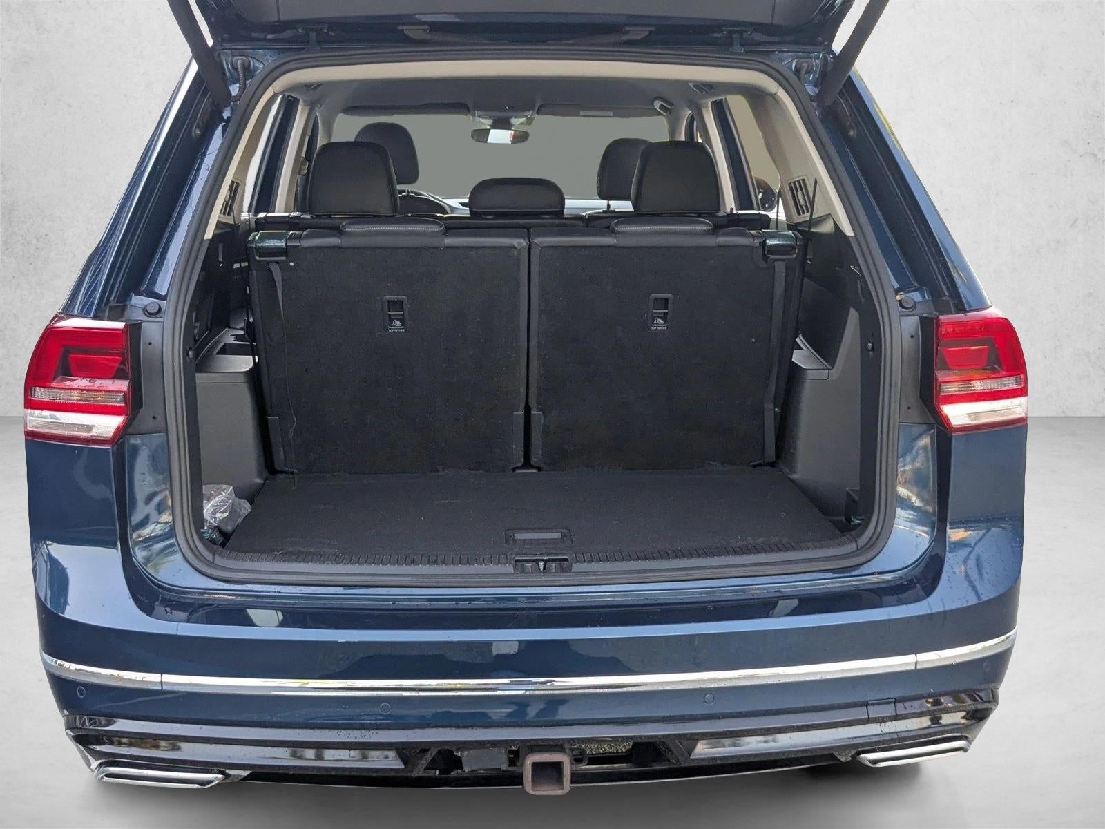 2020 Volkswagen Atlas 3.6L V6 SE w/Technology R-Line FWD