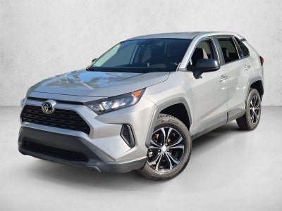 2022 Toyota RAV4 LE FWD (GS)