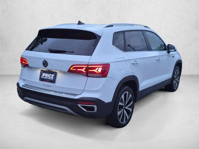 2024 Volkswagen Taos SE FWD