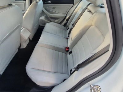 2024 Volkswagen Jetta SE Auto