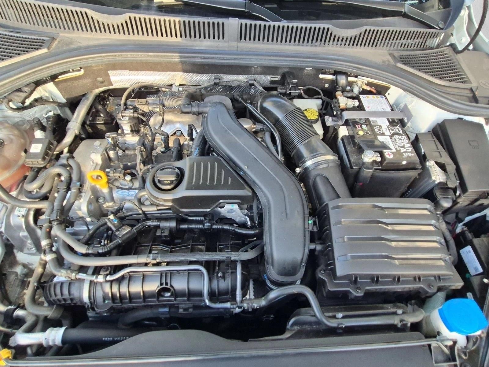 2024 Volkswagen Jetta SE Auto