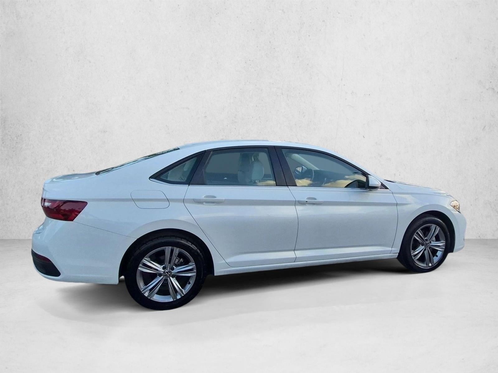 2024 Volkswagen Jetta SE Auto