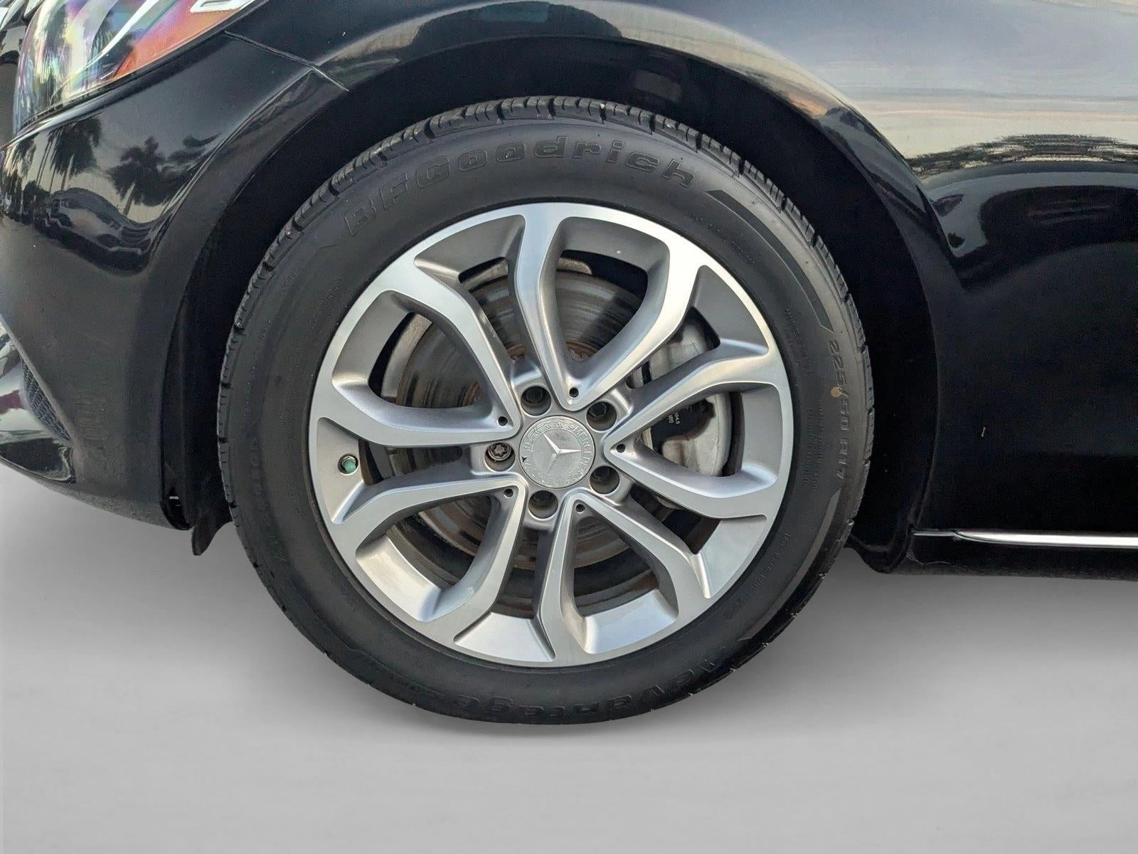 2015 Mercedes-Benz C-Class C 300 Luxury Sedan