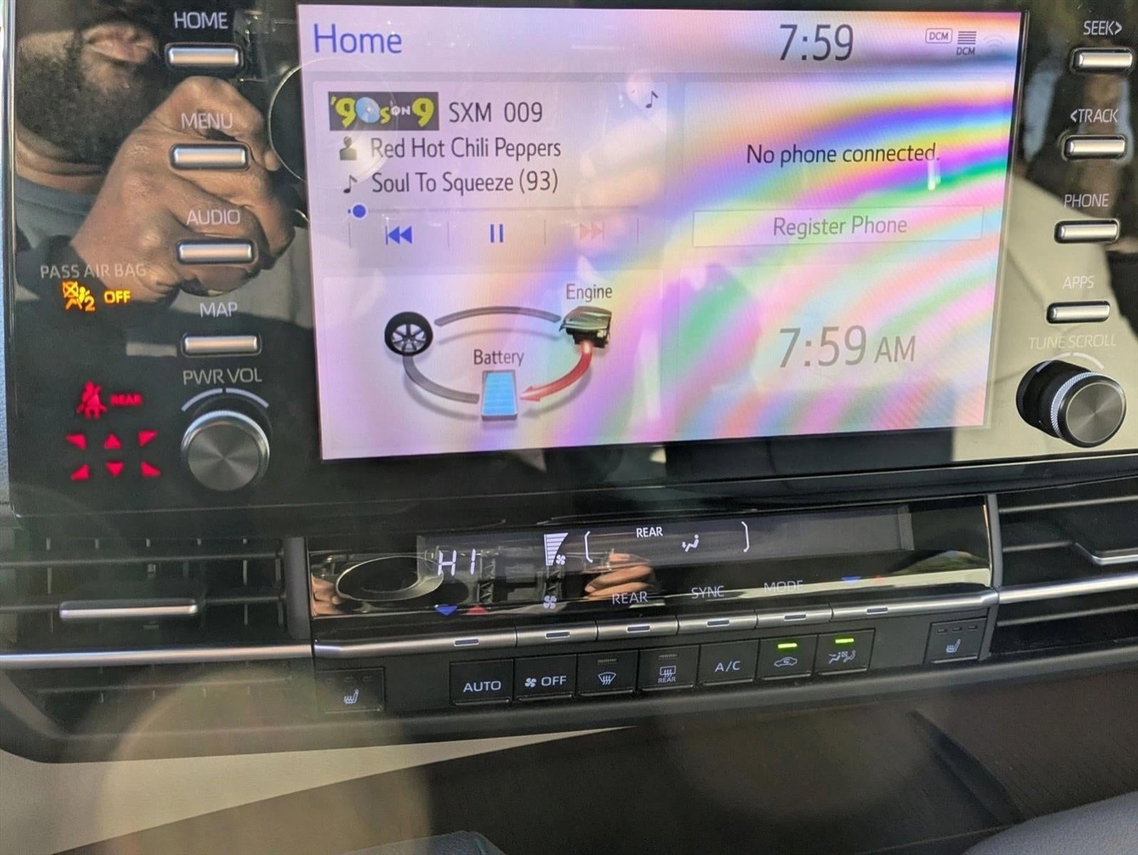 2021 Toyota Sienna XLE FWD 8-Passenger (Natl)