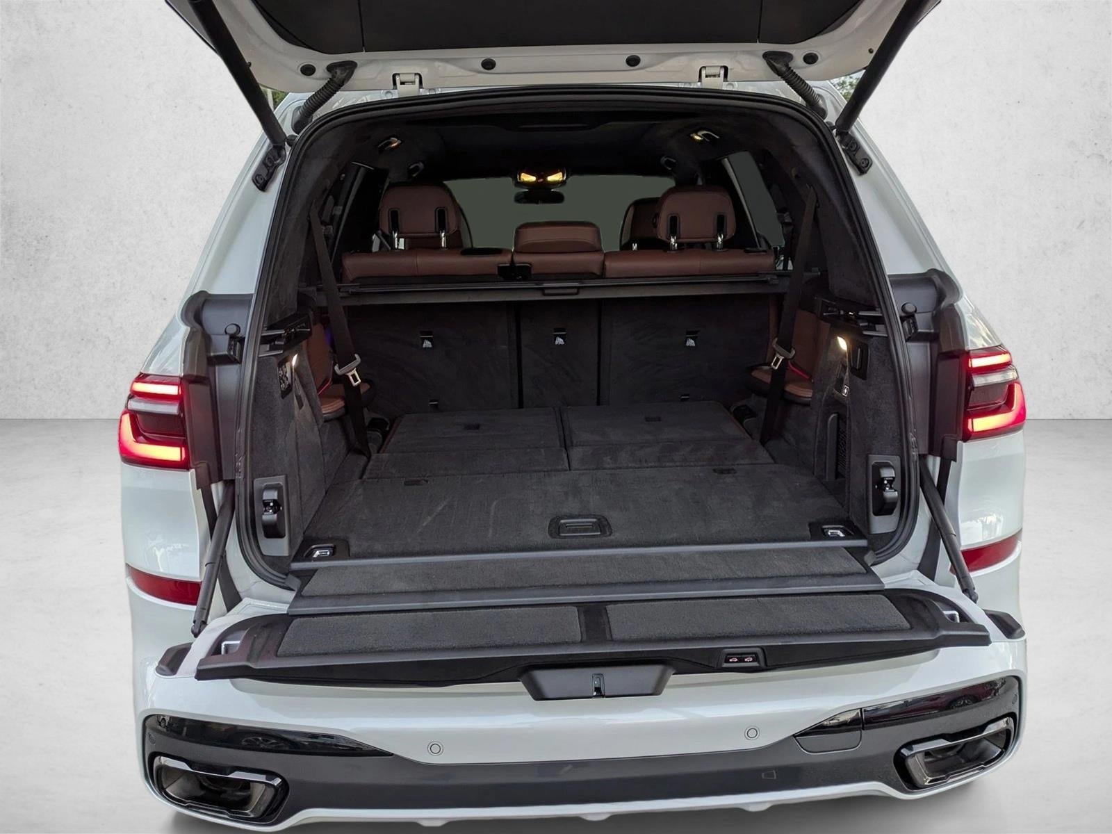 2024 BMW X7 xDrive40i Sports Activity Vehicle