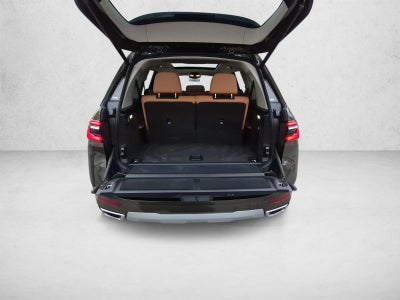 2026 BMW X7 xDrive40i Sports Activity Vehicle