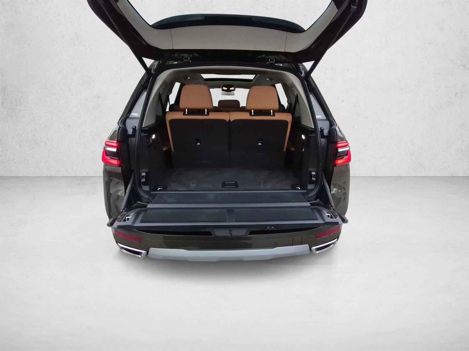 2026 BMW X7 xDrive40i Sports Activity Vehicle