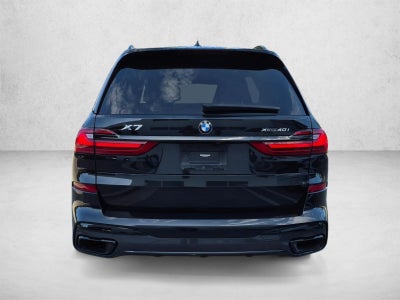 2022 BMW X7 xDrive40i Sports Activity Vehicle