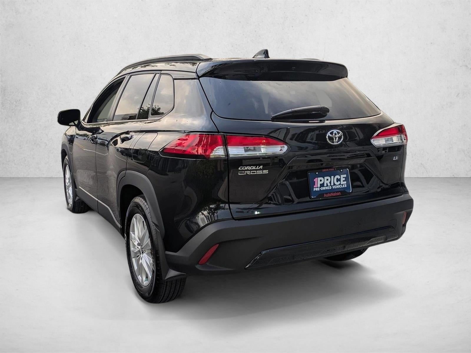 2025 Toyota Corolla Cross LE 2WD (Natl)