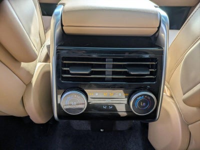 2025 Land Rover Range Rover P530 SE LWB 7 Seat