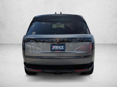 2025 Land Rover Range Rover P530 SE LWB 7 Seat