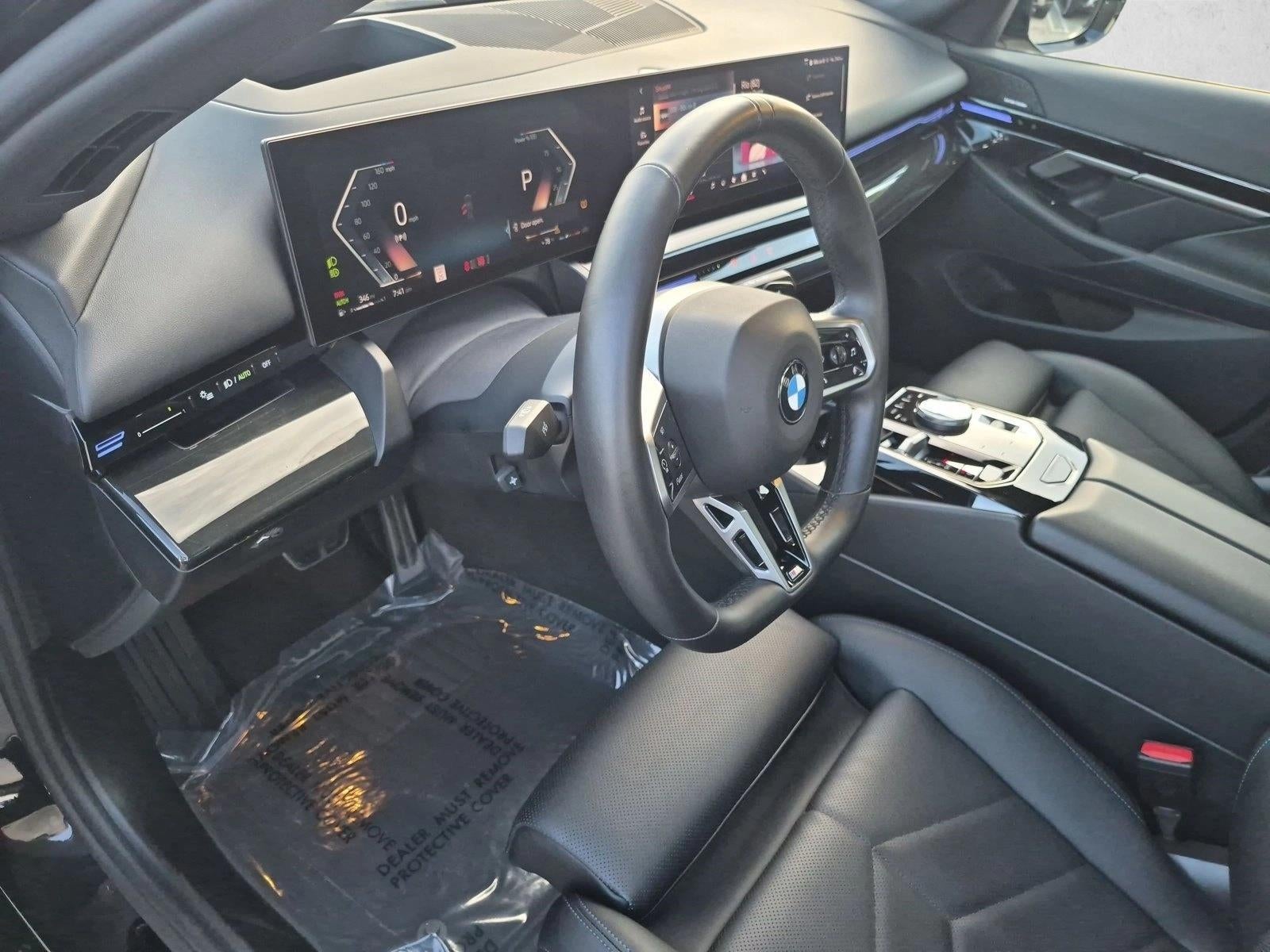 2025 BMW 530i Sedan