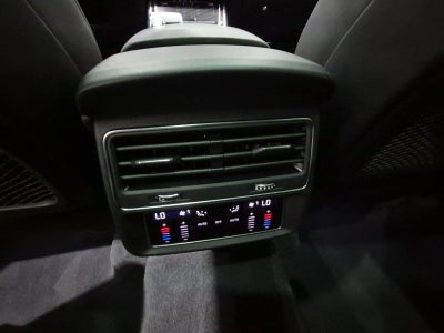 2026 Audi RS Q8 performance quattro *Ltd Avail*