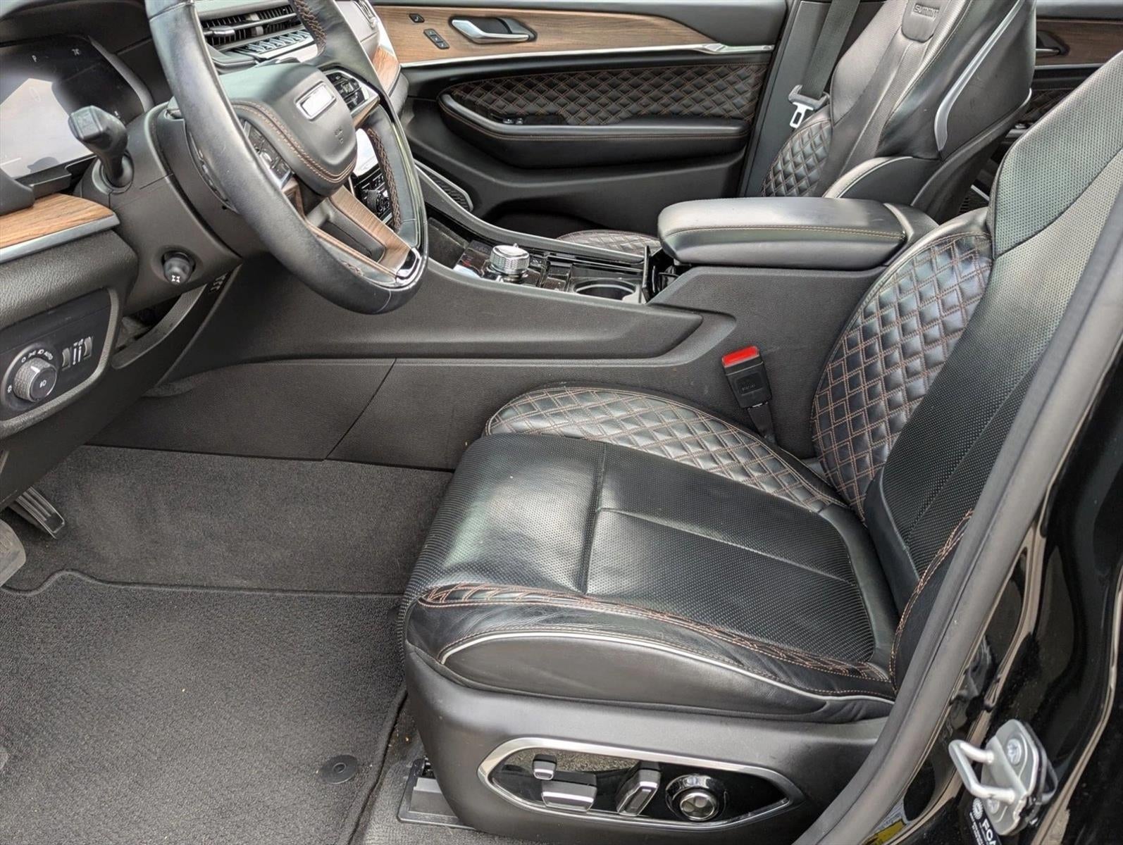 2022 Jeep Grand Cherokee L Summit 4x4