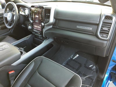 2025 RAM 1500 Laramie 4x4 Crew Cab 5'7" Box